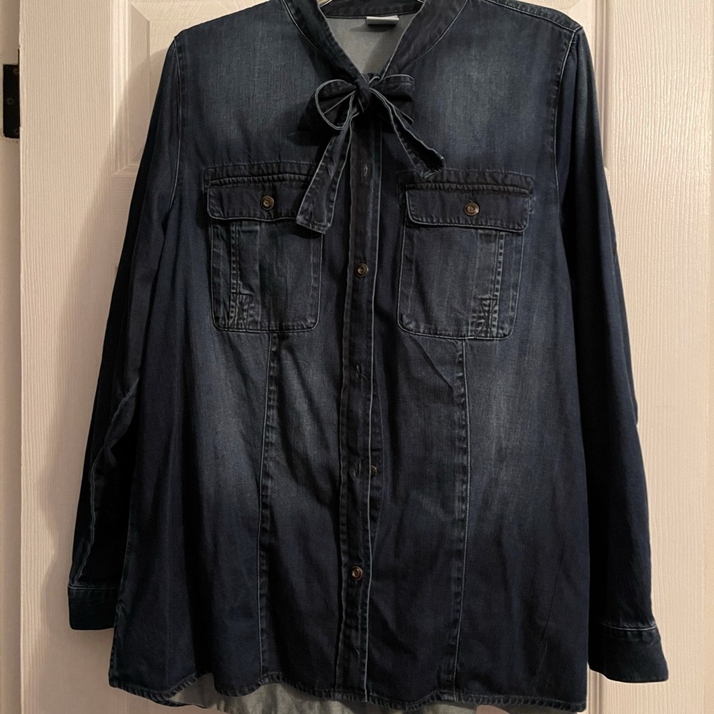 CAbi Waterfront Denim Blouse  (#3290) XL EUC